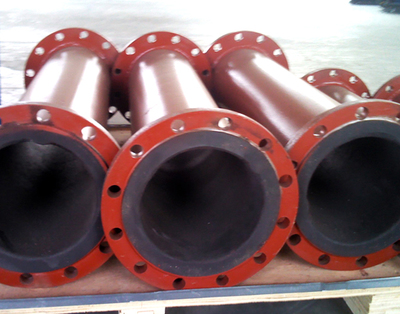 香港襯膠管道與無縫鋼管 特性、應用及市場前景對比分析